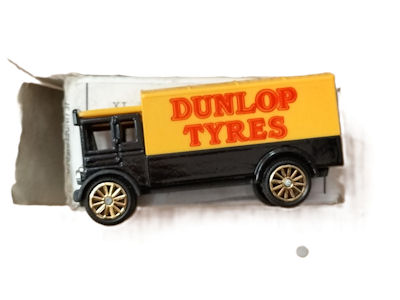 Corgi Dunlop Tyres