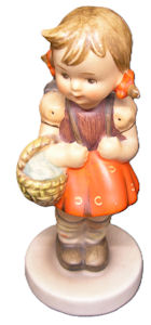 Hummel Goebel Figurine